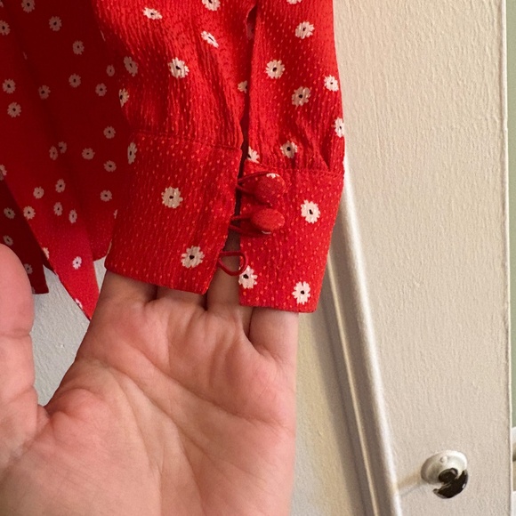 Sezane red silk blouse - Picture 3 of 8